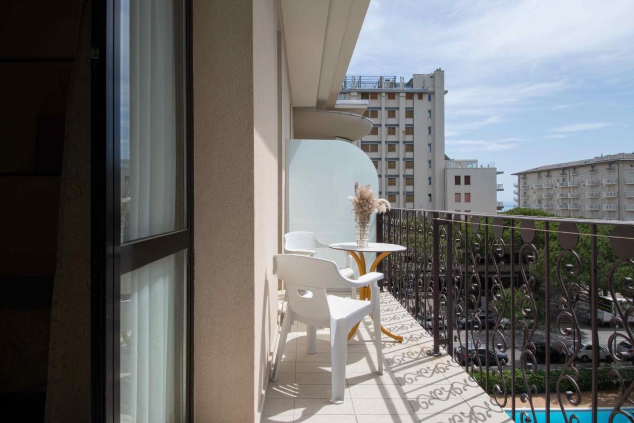 Hotel Baby B&B Milano Marittima Eksteriør billede