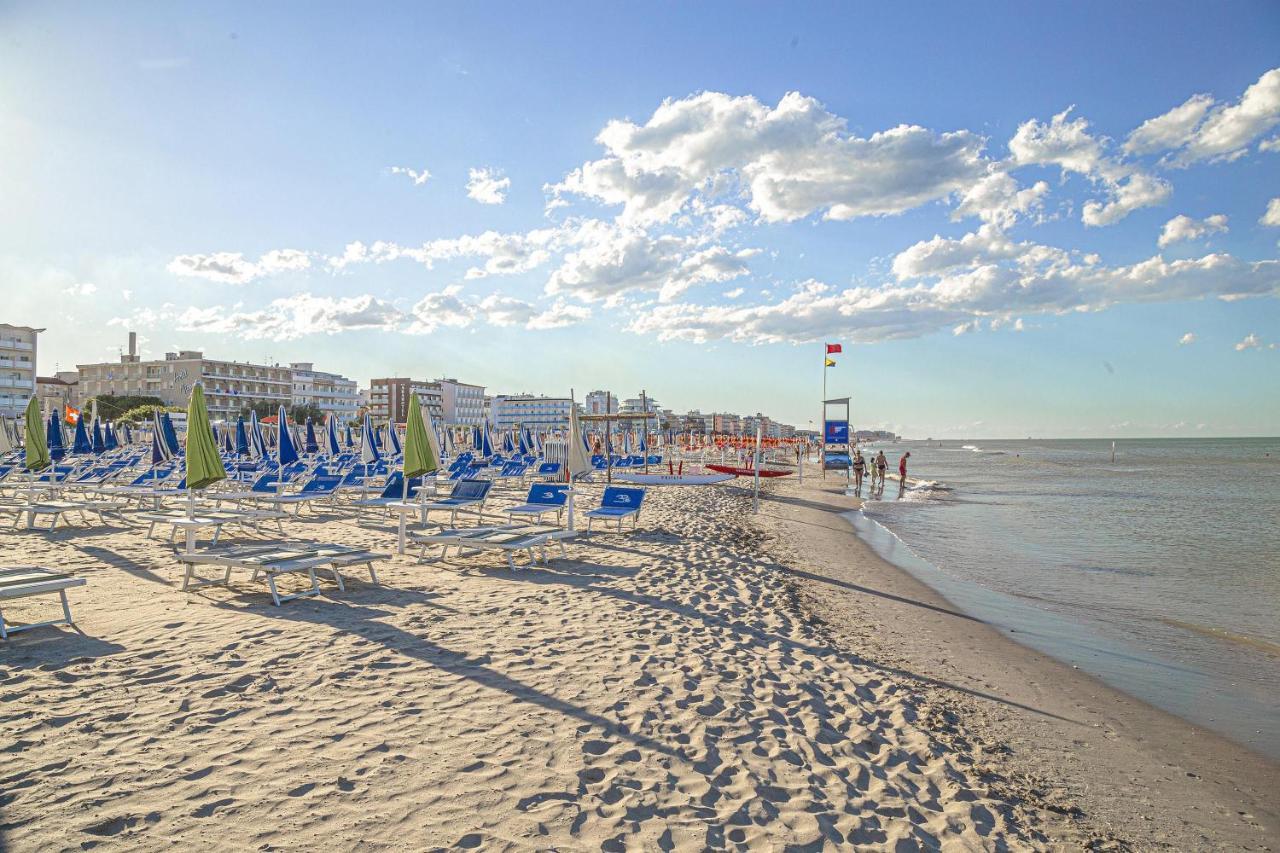 Hotel Baby B&B Milano Marittima Eksteriør billede
