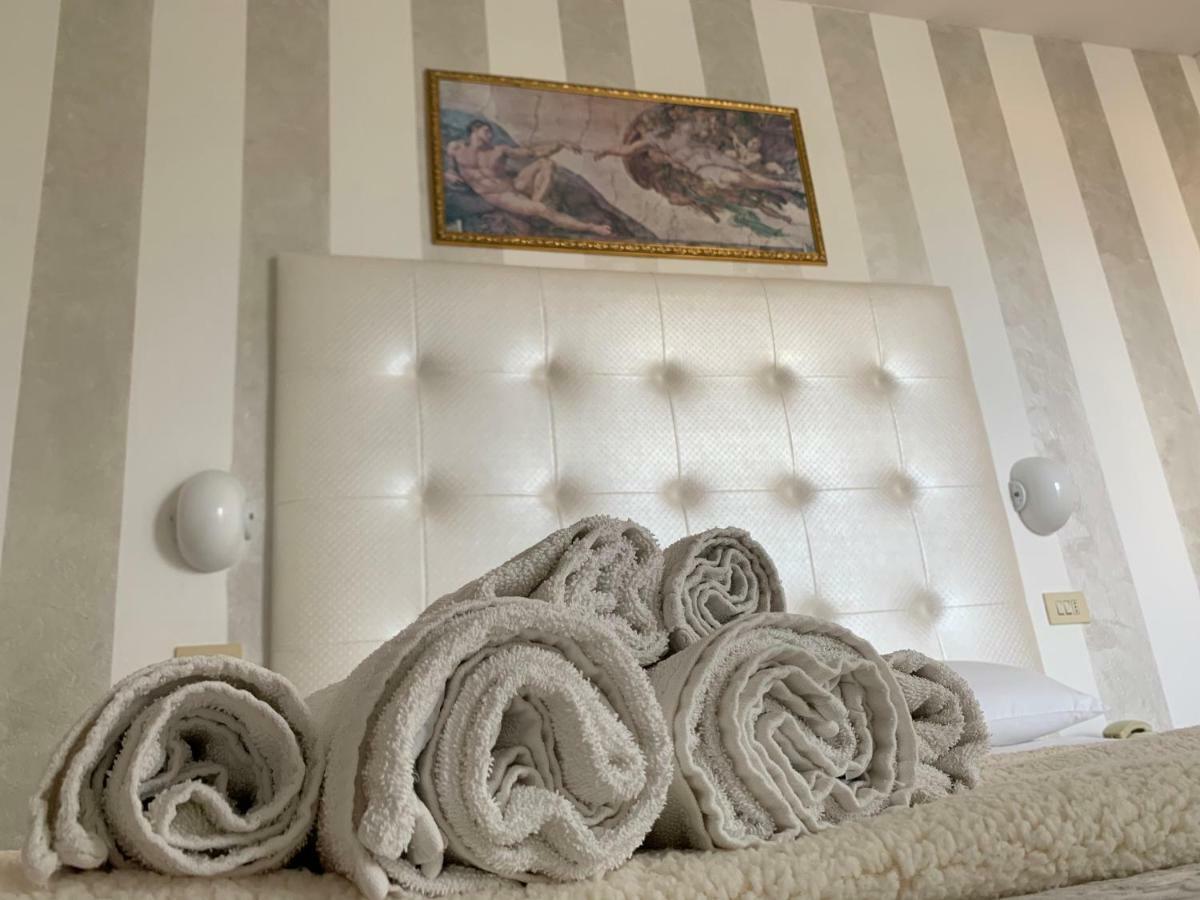 Hotel Baby B&B Milano Marittima Eksteriør billede