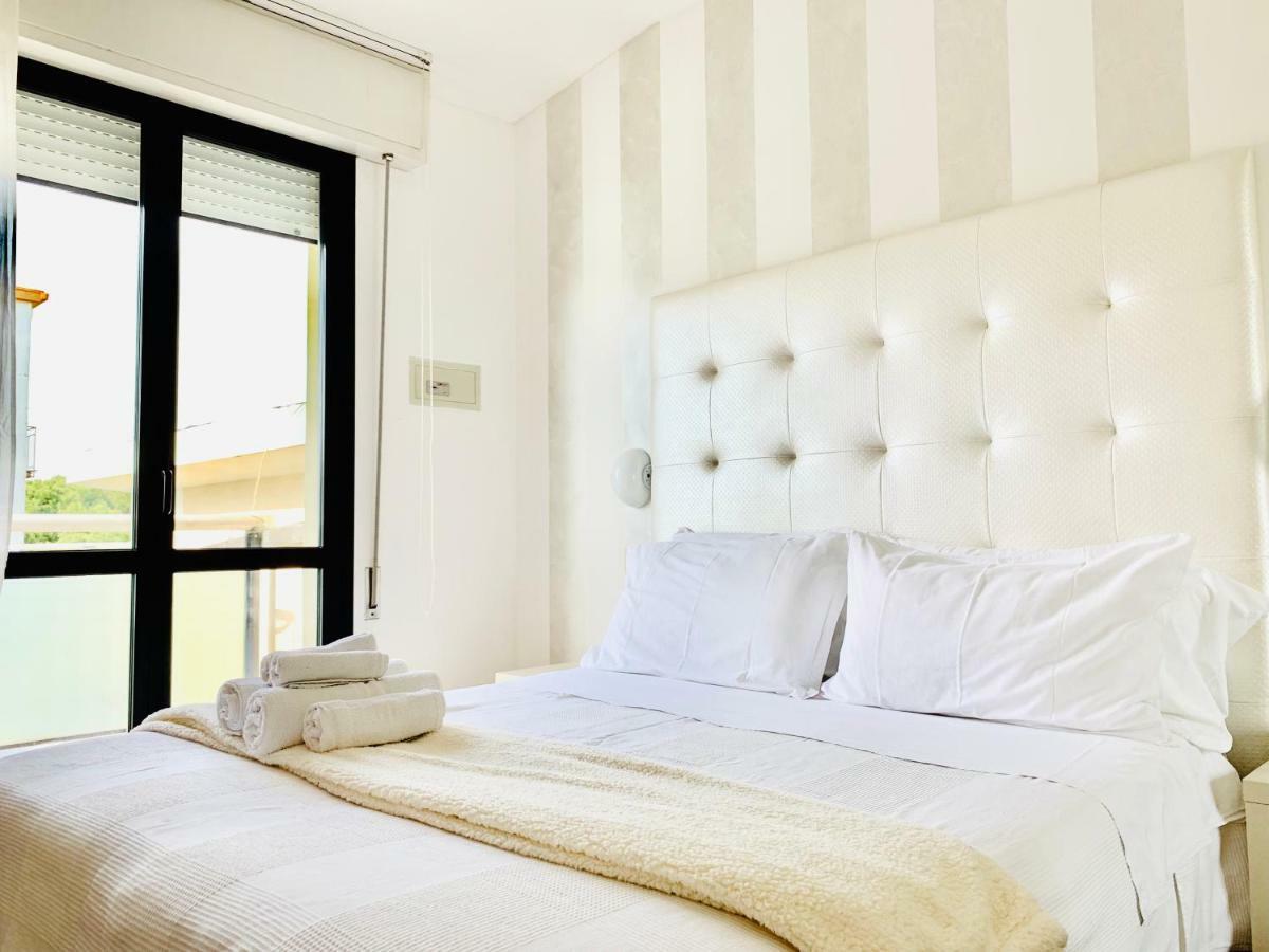 Hotel Baby B&B Milano Marittima Eksteriør billede